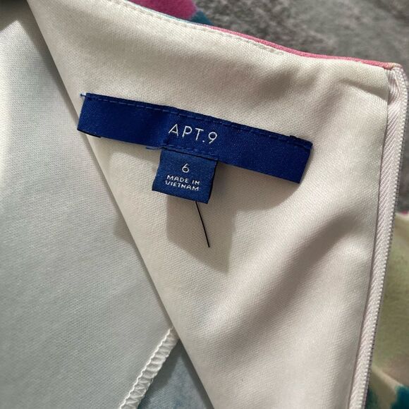 Apt. 9 Sleeveless Brush Stroke Print Dress. Size 6 - Picture 4 of 6